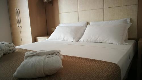 Comfort Double or Twin Room image 5