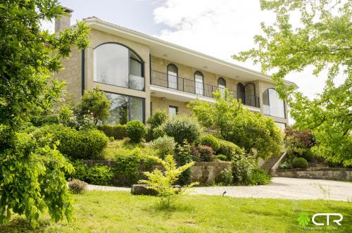  AMAZING VILLA CTR in Brion