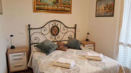  Casa dell' ulivo, Pension in Desenzano del Garda