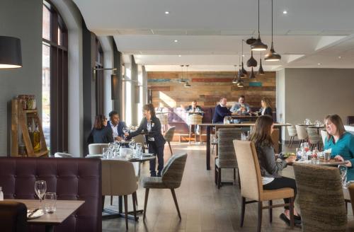 Novotel Ipswich Centre - image 4