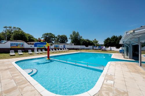 Camping Pods, Golden Sands Holiday Park 3