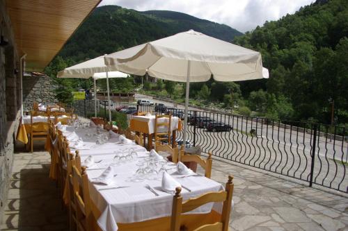 Étterem, Hostal La Cabanya in Vilallonga De Ter