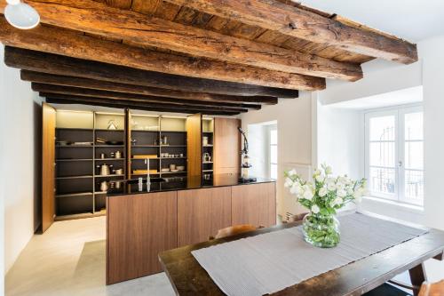 Shades Of Como with Private Terrace