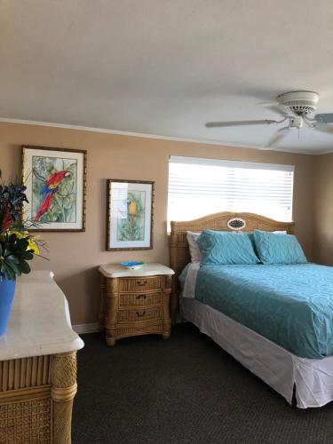 The Surf Beach Motel – Amelia Island, FL