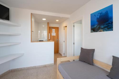 Magalluf Playa Apartments - Adults Only