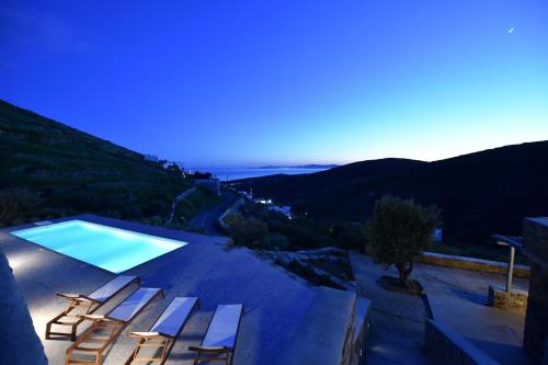  Tinos Pigeon House in Arnádhos