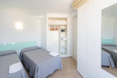 Magalluf Playa Apartments - Adults Only