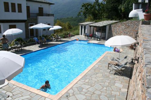 Hotel Vrionis - image 9
