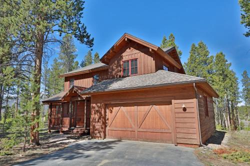 Juniper House Home - image 2