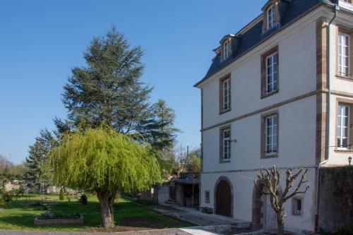 Manoir Le Refuge - Accommodation - Réchicourt-le-Château