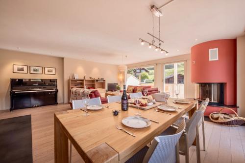 Three-Bedroom Apartment (6 Adults)