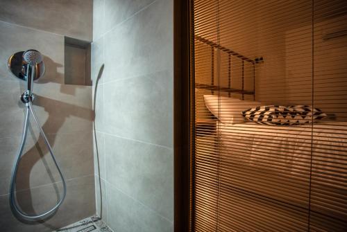 Sunrise Rent Rooms - image 7