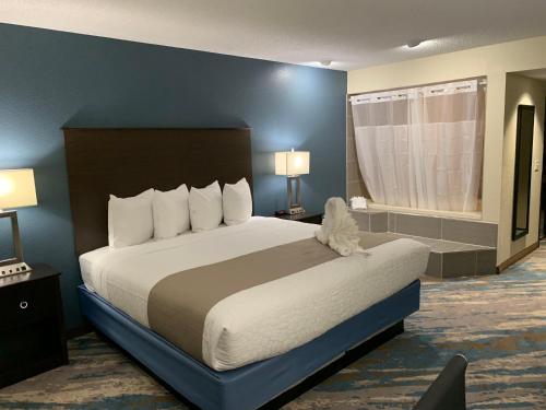 AmericInn by Wyndham Prairie du Chien in Prairie du Chien, USA