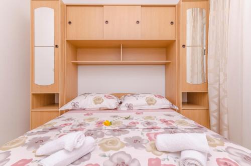  Apartment Center Trogir in Trogir