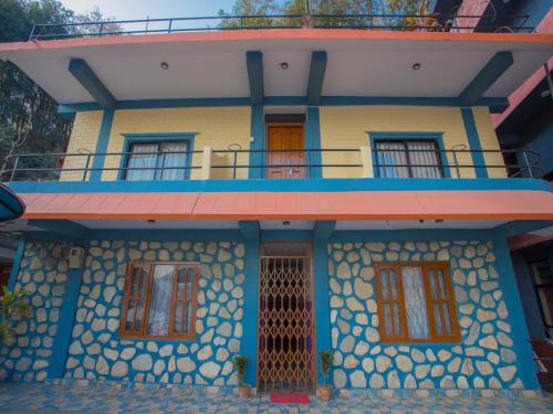 Hotel Fewa Corner & Restro – Pokhara, FL