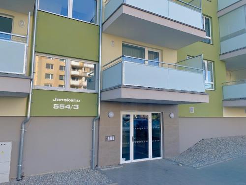 ทัศนียภาพภายนอกโรงแรม, RS Apartments in โปเวล