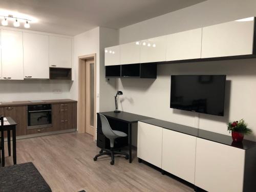 บริการและสิ่งอำนวยความสะดวก, RS Apartments in โปเวล