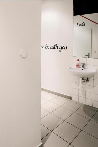 Bathroom, Hostel Eleven in Brno