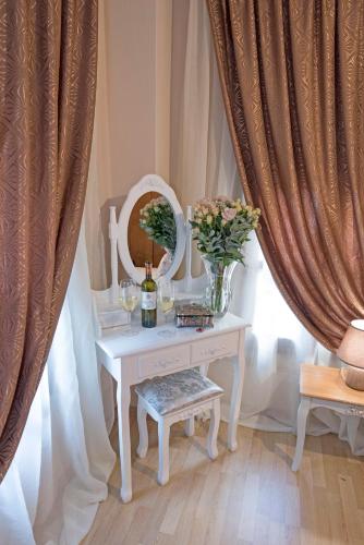 Athina Boutique Houses – Rhodes Town, AZ