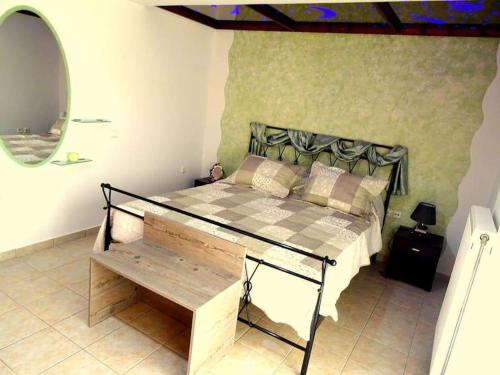  Cozy apartment in Paradisi in Kremasti