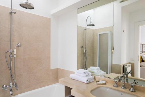 Penthouse Rome Capitol - image 6