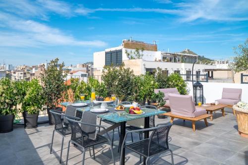 Mythos Luxury Suites - image 4