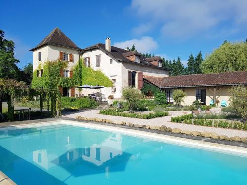 Garderes Hotel de charme Lupiac