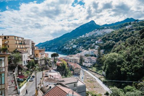  Romantic flat with Terrace in the Amalfi Coast, Pension in Vietri