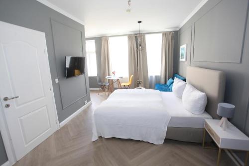 Zollikof Aparts - Sauna & Studioapartments - image 3