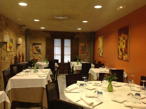 Food and beverages, Hostel El Lechuguero in Cascante