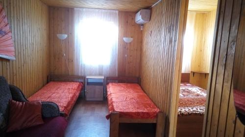 Azaliya Guest House - image 2
