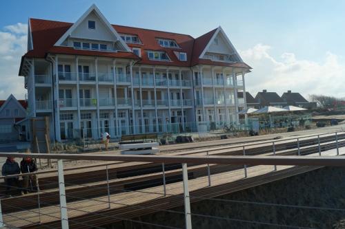 Penthouse Windkracht 10 aan het strand van Cadzand