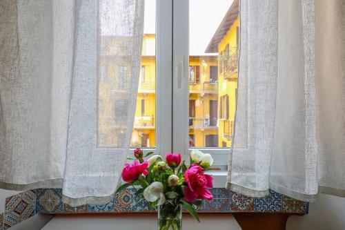 House of Frames – Milan, DC