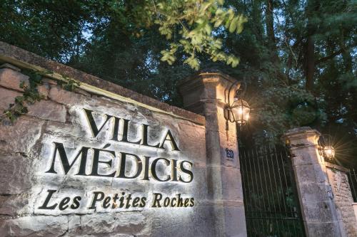 Home Médicis Les Petites Roches