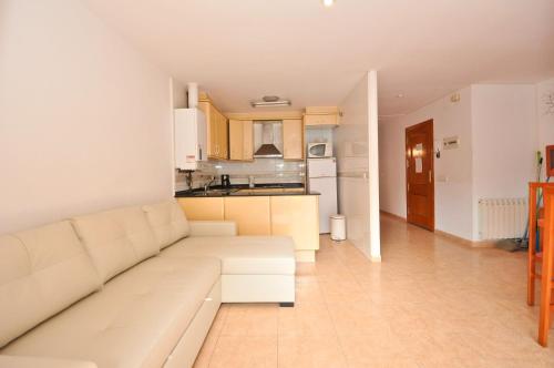 Apartment with Terrace image 5