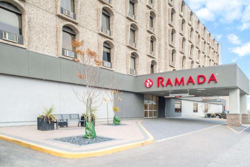Ramada by Wyndham Saskatoon