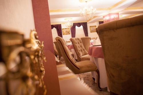 Royal Boutique Mangalia Breeze – Mangalia, CA