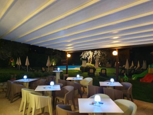 Eco Hotel Benacus - 정원
