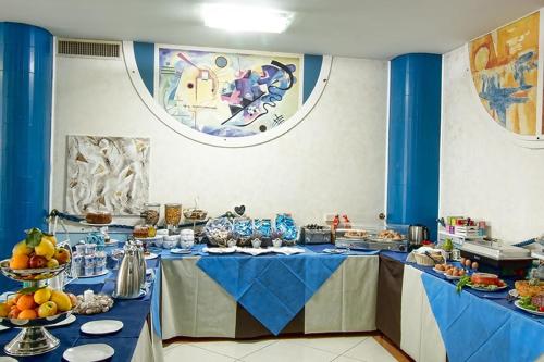 餐飲選擇, 斯卡查賓西耶里酒店 (Hotel Scacciapensieri) in 內圖諾