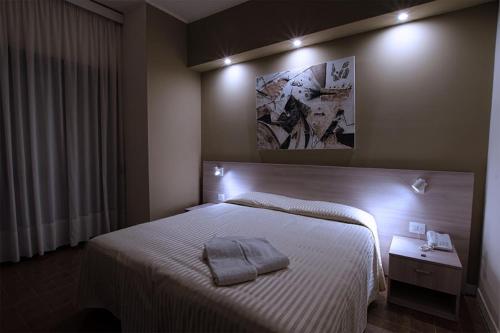 Hotel Scacciapensieri Hotel Scacciapensieri is conveniently located in the popular Nettuno area. The hotel offers guests a range of services and amenities designed to provide comfort and convenience. 24-hour front desk, lu