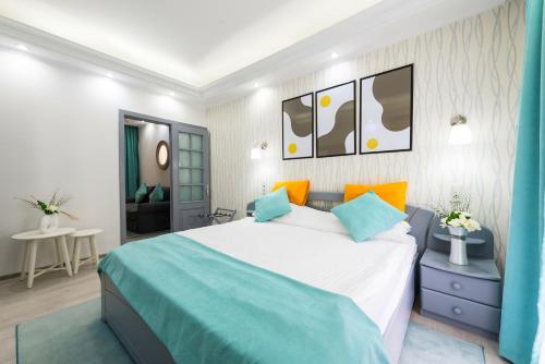 Relax Comfort Suites Hotel - image 7