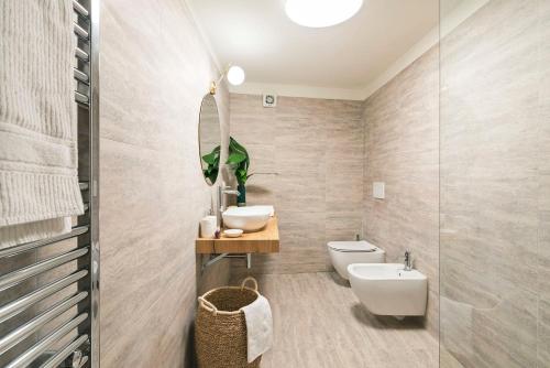 Panoramic View 2 Pitti Palace Close 2Ponte Vecchio - image 4