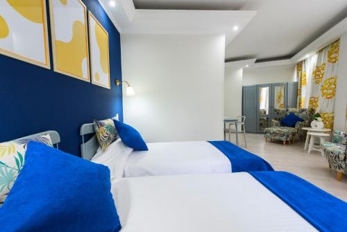 Relax Comfort Suites Hotel - image 11