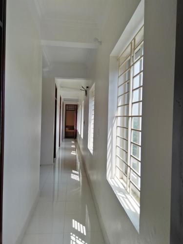 닌빈 Khách Sạn Hà Phương (Khach San Ha Phuong) 호텔 객실