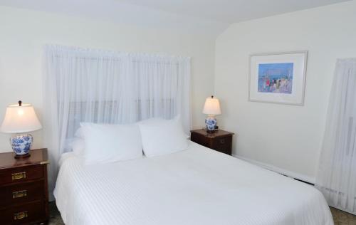 Carriage House Room