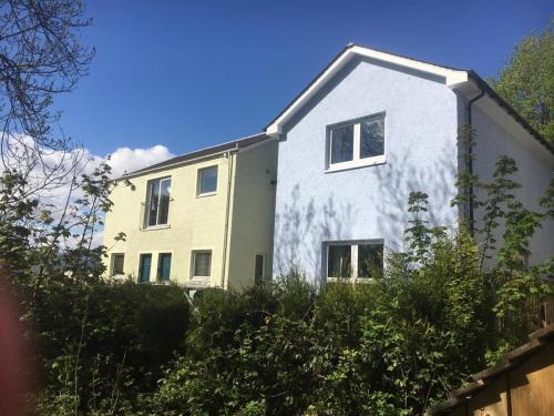 Glenlochy Apartments 5