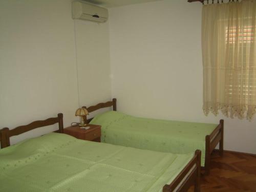  Apartment Divic in Baška Voda