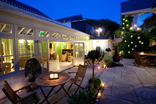 Rosleague Manor Hotel - image 4