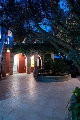 Apartments Boreta II - image 8