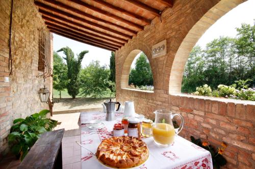 Їжа та напої, Tenuta La Santissima in Совічіле